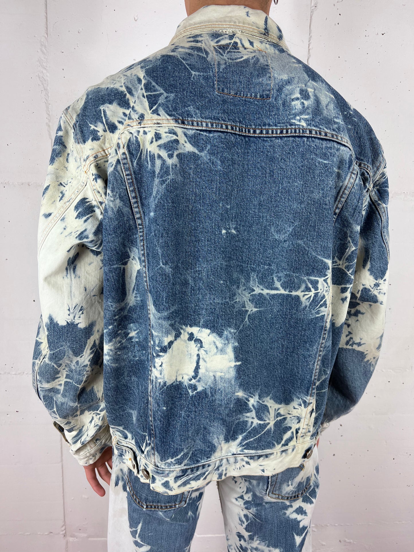 BLEACH JACKET V9