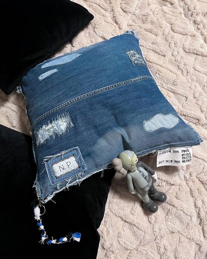 PATCHED PILLOW V1