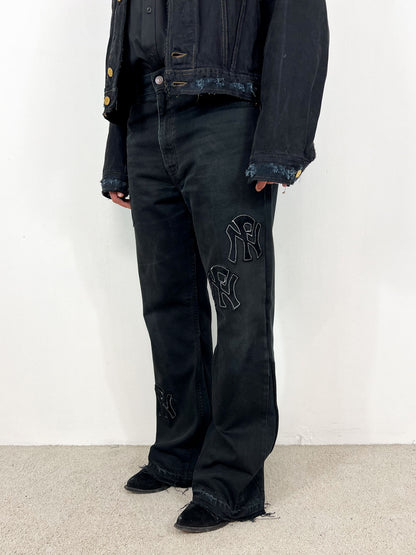 NPNY FLARED BLACK JEANS