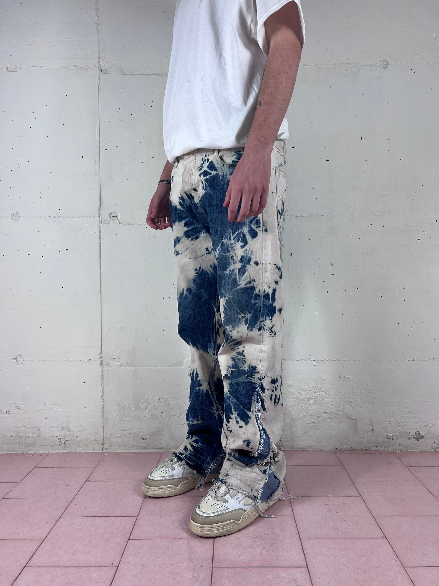 FLARED BLEACH JEANS V14 (W36)